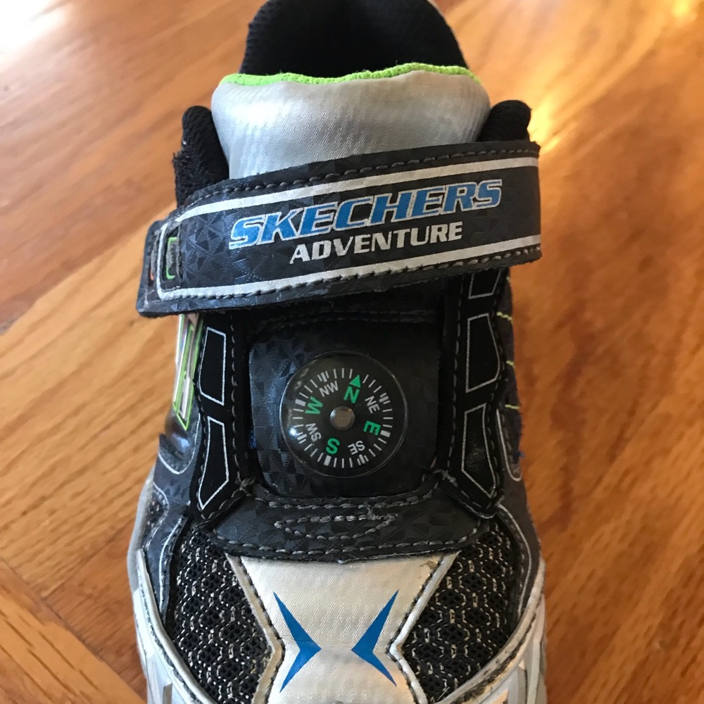 Skechers 10.5 skx adventure